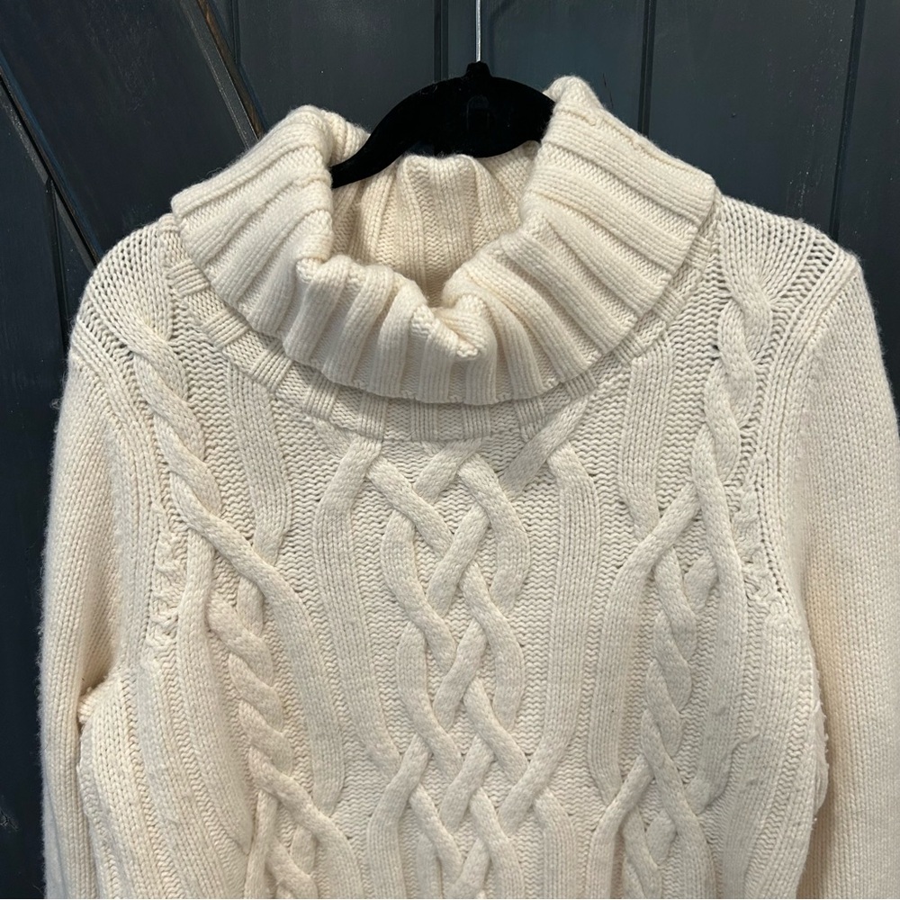 Lands End Womens Chunky Cable Knit Cowl Neck Sweater Plus size 1X Fisherman - Picture 2 of 7